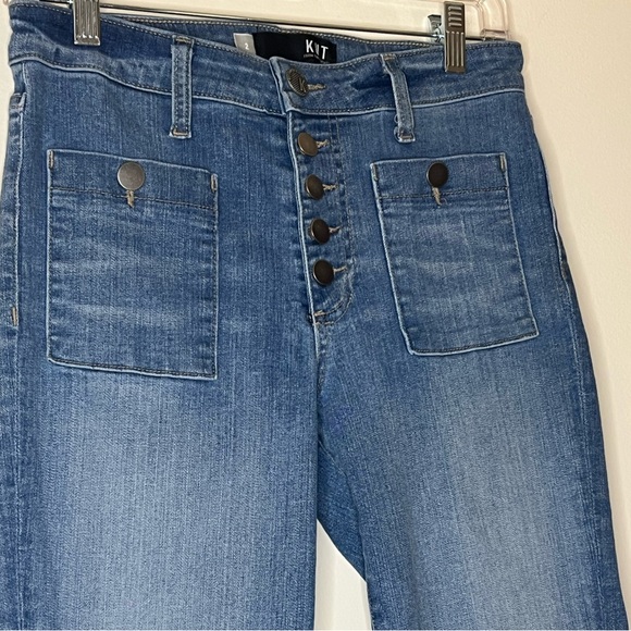 Kut from the Kloth Stella high rise flare Light  Jeans - Picture 2 of 7